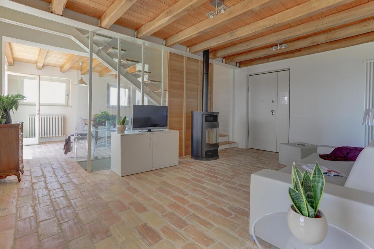 Il Vigneto Di Montefreddo- My Extra Home Sirolo Exteriör bild